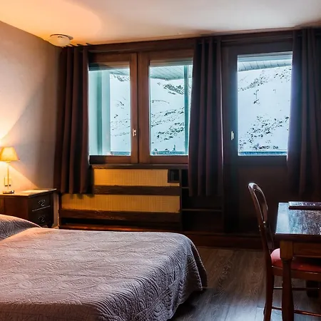 Hotel Le Pourteilh 3*