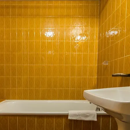 Hotel Le Pourteilh 3*